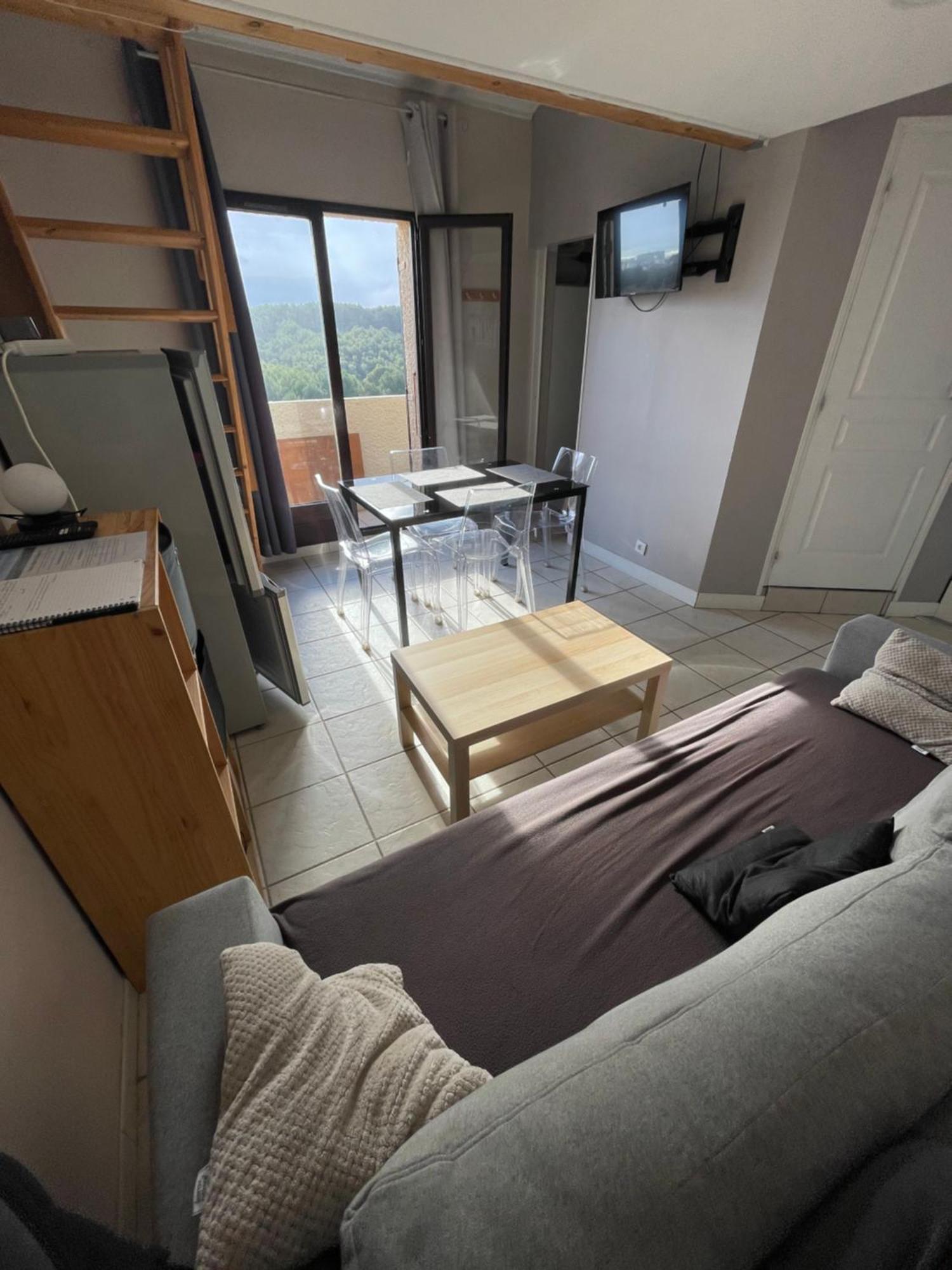 Appartement St Pierre La Mer Saint-Pierre-la-Mer  Esterno foto